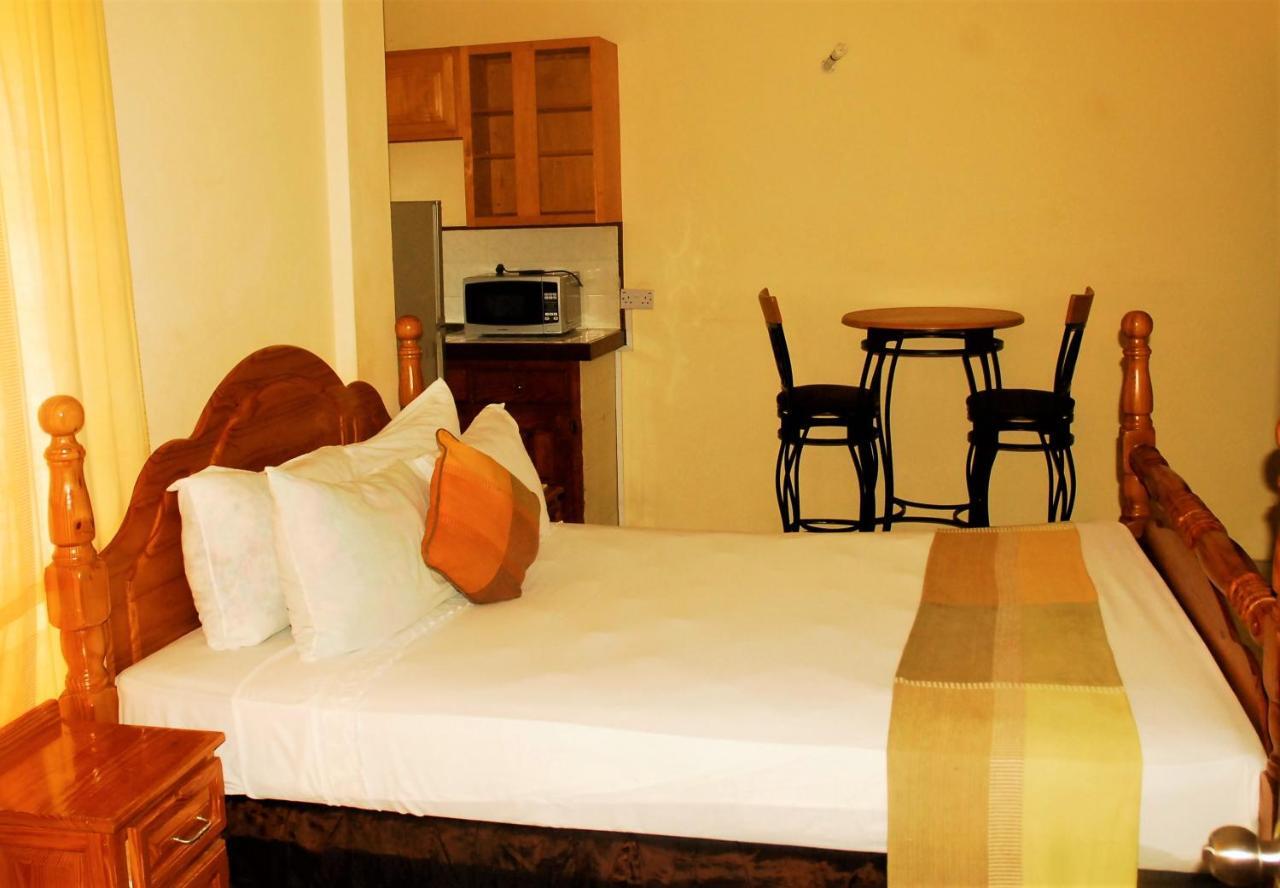 Rich View Hotel Кингстаун Экстерьер фото